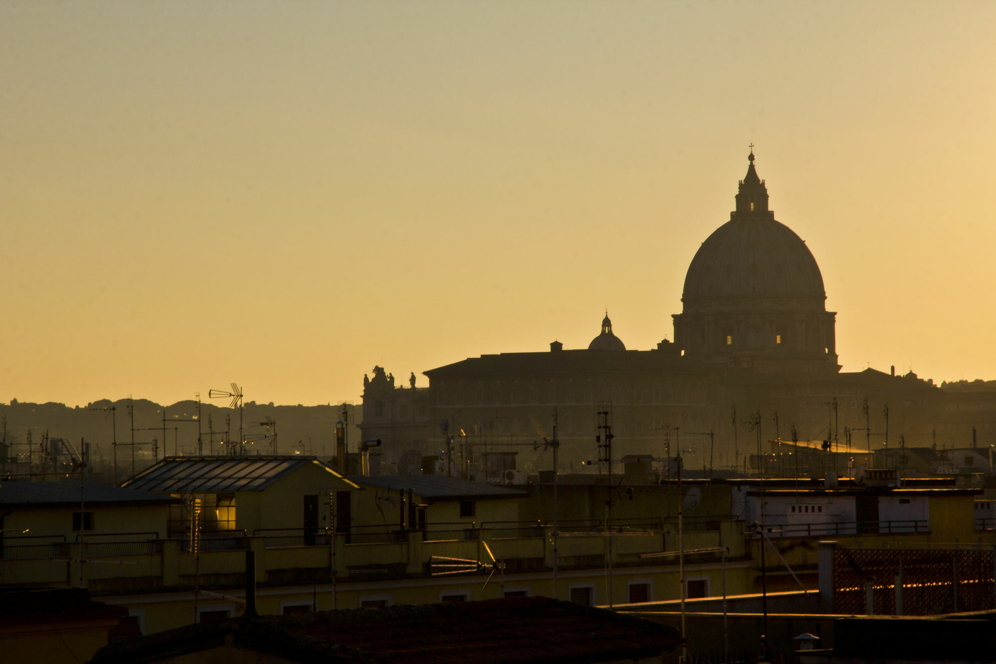 Domus Giulio Cesare Hotel Rome Luaran gambar